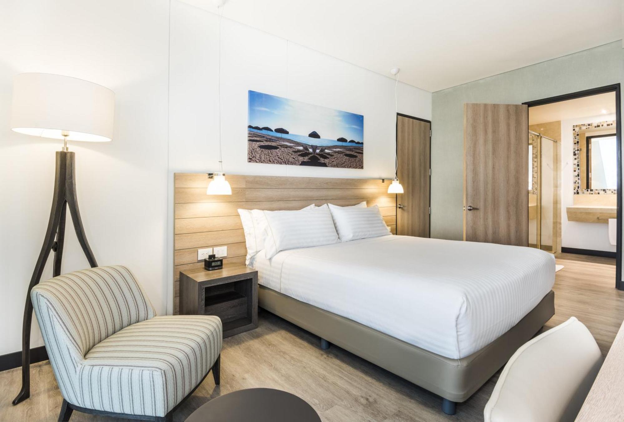 Standard King Room - Accessible