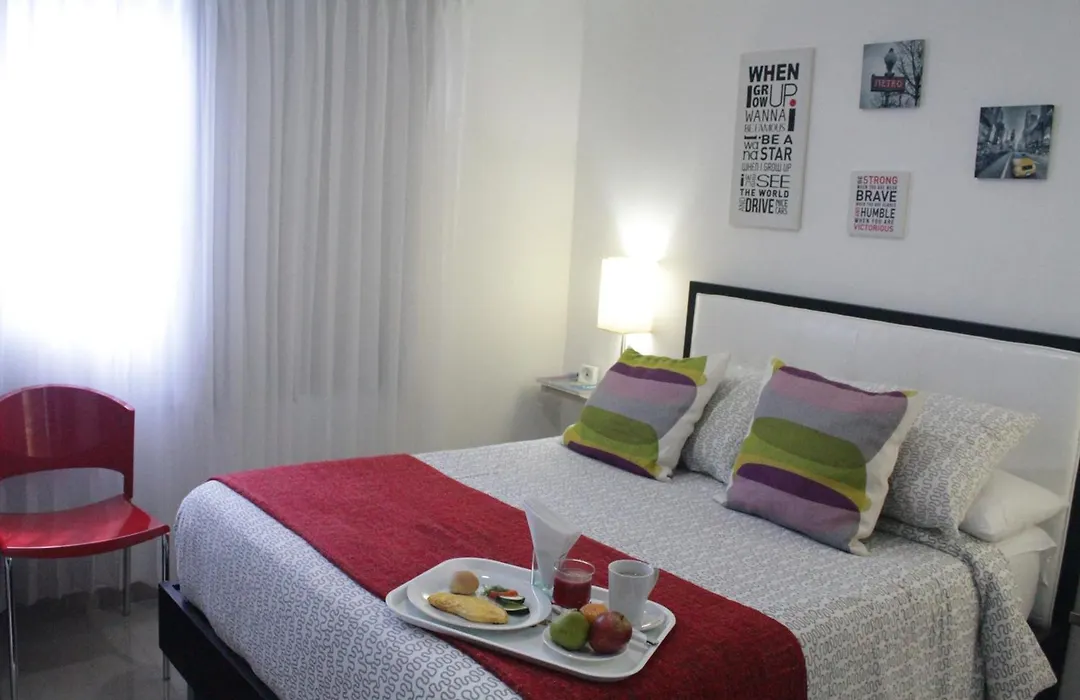 Hotel Golden House-1